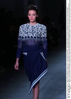 Paris Fashion Week - Raul Mishra Modenschau Raul Mishra, Paris fashion week , Ready to wear Fall Winter 2016 Paris , 644 Cordon Cordon Press  alfonsoxjimenezxvalero Raul Mishra show, Ready to wear Fall Winter 2016 Paris