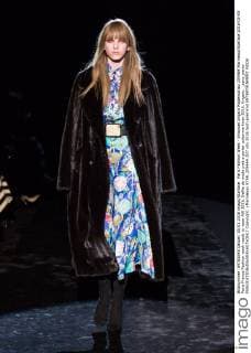 Paris Fashion Week - Emanuel Ungaro Modenschau 205464 Marineau Starface 2016-03-05 Paris France Fashion week ready to wear AW 2016. Defile de mode pret a porter automne hiver 2016. Ungaro. _sans_perso  Copyright: xMarineaux STAR_205464_027