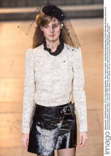 Paris Fashion Week - Isabel Marant Modenschau 205465 Marineau Starface 2016-03-04 Paris France Fashion week ready to wear AW 2016. Defile de mode pret a porter automne hiver 2016. Isabel Marant. _sans_perso  Copyright: xMarineaux STAR_205465_035