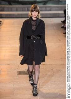 Paris Fashion Week - Isabel Marant Modenschau 205465 Marineau Starface 2016-03-04 Paris France Fashion week ready to wear AW 2016. Defile de mode pret a porter automne hiver 2016. Isabel Marant. _sans_perso  Copyright: xMarineaux STAR_205465_044