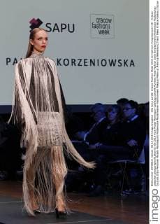 Glik Anna auf der Cracow Fashion Week 2016 im Centrum Kongresowym ICE - Krakau snapshot-photography B.Shamlo
