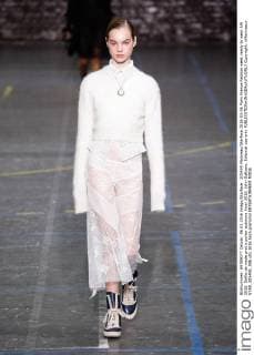 205495 Marineau Starface 2016-03-06 Paris France Fashion week ready to wear AW 2016. Defile de mode pret a porter automne hiver 2016. John Galliano. Editorial use only  Copyright: xMarineaux STAR_205495_006