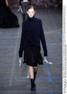 205495 Marineau Starface 2016-03-06 Paris France Fashion week ready to wear AW 2016. Defile de mode pret a porter automne hiver 2016. John Galliano. Editorial use only  Copyright: xMarineaux STAR_205495_024
