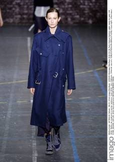 205495 Marineau Starface 2016-03-06 Paris France Fashion week ready to wear AW 2016. Defile de mode pret a porter automne hiver 2016. John Galliano. Editorial use only  Copyright: xMarineaux STAR_205495_029