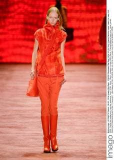 205509 Marineau Starface 2016-03-06 Paris France Fashion week ready to wear AW 2016. Defile de mode pret a porter automne hiver 2016. Akris. Akris , autumn-winter 2016 Paris, France Editorial use only _sans_perso  Copyright: xMarineaux STAR_205509_005