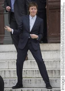 Paul McCartney CELEBRITES : Modenschau Mode StellaMcCartney - arrivees - Paris - 07 03 2016 JBAutissier Panoramic 