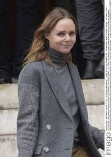 Stella McCartney CELEBRITES : Modenschau Mode StellaMcCartney - arrivees - Paris - 07 03 2016 JBAutissier Panoramic 