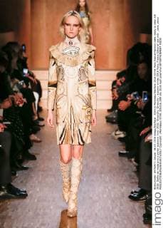 205516 Marineau Starface 2016-03-06 Paris France Fashion week ready to wear AW 2016. Defile de mode pret a porter automne hiver 2016. Givenchy. Givenchy , autumn-winter 2016 Paris, France Editorial use only _sans_perso  Copyright: xMarineaux STAR_205516_009