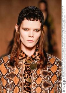 205516 Marineau Starface 2016-03-06 Paris France Fashion week ready to wear AW 2016. Defile de mode pret a porter automne hiver 2016. Givenchy. Givenchy , autumn-winter 2016 Paris, France Editorial use only _sans_perso  Copyright: xMarineaux STAR_205516_057