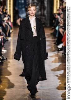 205519 Marineau Starface 2016-03-07 Paris France Fashion week ready to wear SS 2016. Defile de mode pret a porter printemps ete 2016. Stella McCartney. Stella McCartney , autumn-winter 2016 Paris, France Editorial use only _sans_perso  Copyright: xMarineaux STAR_205519_020