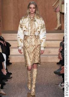 . Pics filed 07 03 2016. Paris, France. Givenchy show at Paris Fashion Week-Autumn Winter 2016 .  xi-Imagesx IIM-12129-0025