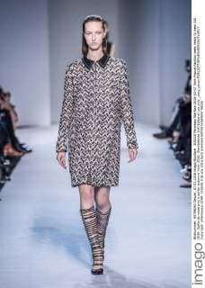 205528 Marineau Starface 2016-03-07 Paris France Fashion week ready to wear AW 2016. Defile de mode pret a porter automne hiver 2016. Giambattista Valli Editorial use only _sans_perso  Copyright: xMarineaux STAR_205528_018