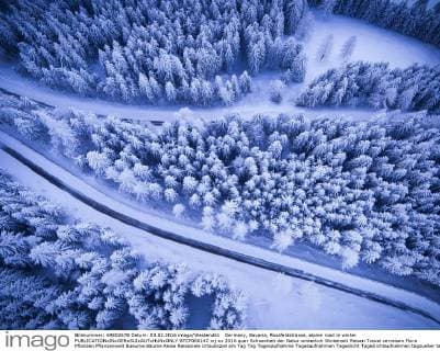 Germany, Bavaria, Rossfeldstrasse, alpine road in winter  STCF000147