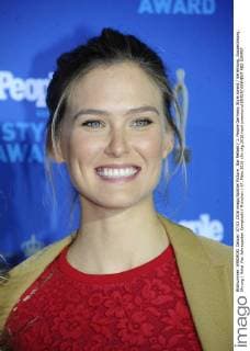 Bar Refaeli 1. People Germany Style Award Verleihung, Auszeichnung; Ehrung Hotel Vier Jahreszeiten Kempinski München 07. März 2016