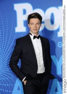 Patrick Schwarzenegger 1. People Germany Style Award Verleihung, Auszeichnung; Ehrung Hotel Vier Jahreszeiten Kempinski München 07. März 2016