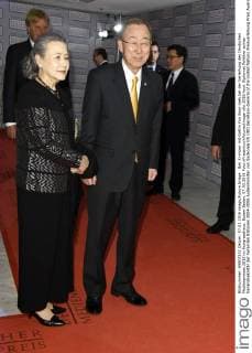 Ban Ki-moon mit Gattin Yoo Soon-taek bei der Verleihung des Deutschen Medienpreises 2015 im Kongresshaus. Baden-Baden, 07.03.2016 Foto:xFredericx xFuturexImage