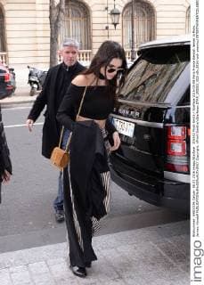 205552 Prioli-Smith Starface 2016-03-08 Paris France Kendall Jenner in Paris. Jenner, Kendall  Copyright: xPrioli-Smithx xStarfacex STAR_205552_003