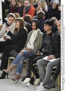 205561 Julien de Rosa Starface 2016-03-08 Paris France Fashion week ready to wear AW 2016. Defile de mode pret a porter automne hiver 2016. Chanel Pinkett Smith, Jada; Smith, Willow  Copyright: xJulienxdexRosax xStarfacex STAR_205561_010