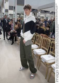 205559 Serge Arnal Starface 2016-03-08 Paris France Fashion week ready to wear AW 2016. Defile de mode pret a porter automne hiver 2016. Chanel. People. Front Row. Tennant, Stella  Copyright: xSergexArnalx xStarfacex STAR_205559_010
