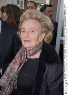 205559 Serge Arnal Starface 2016-03-08 Paris France Fashion week ready to wear AW 2016. Defile de mode pret a porter automne hiver 2016. Chanel. People. Front Row. Chirac, Bernadette  Copyright: xSergexArnalx xStarfacex STAR_205559_048