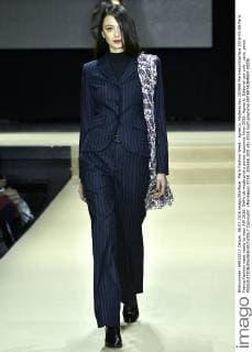 Paris Fashion Week - agnes b. Modenschau 205568 Marineau Starface 2016-03-08 Paris France Fashion week ready to wear AW 2016. Defile de mode pret a porter automne hiver 2016. Agnes b. Editorial use only _sans_perso  Copyright: xMarineaux STAR_205568_020