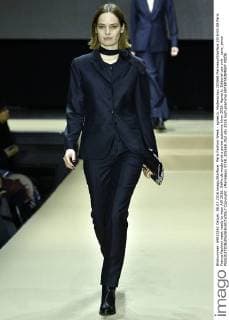 Paris Fashion Week - agnes b. Modenschau 205568 Marineau Starface 2016-03-08 Paris France Fashion week ready to wear AW 2016. Defile de mode pret a porter automne hiver 2016. Agnes b. Editorial use only _sans_perso  Copyright: xMarineaux STAR_205568_052