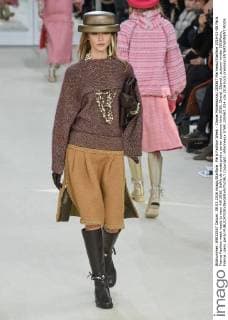Paris Fashion Week - Chanel Modenschau 205567 Marineau Starface 2016-03-08 Paris France Fashion week ready to wear AW 2016. Defile de mode pret a porter automne hiver 2016. Chanel. Chanel , autumn-winter 2016Paris, France _sans_perso  Copyright: xMarineaux STAR_205567_024