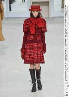 Paris Fashion Week - Chanel Modenschau 205567 Marineau Starface 2016-03-08 Paris France Fashion week ready to wear AW 2016. Defile de mode pret a porter automne hiver 2016. Chanel. Chanel , autumn-winter 2016Paris, France _sans_perso  Copyright: xMarineaux STAR_205567_026