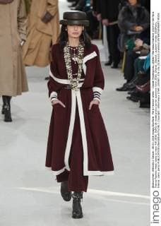 Paris Fashion Week - Chanel Modenschau 205567 Marineau Starface 2016-03-08 Paris France Fashion week ready to wear AW 2016. Defile de mode pret a porter automne hiver 2016. Chanel. Chanel , autumn-winter 2016Paris, France _sans_perso  Copyright: xMarineaux STAR_205567_076