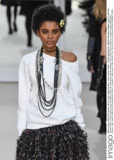 Paris Fashion Week - Chanel Modenschau 205567 Marineau Starface 2016-03-08 Paris France Fashion week ready to wear AW 2016. Defile de mode pret a porter automne hiver 2016. Chanel. Chanel , autumn-winter 2016 Paris, France _sans_perso  Copyright: xMarineaux STAR_205567_101