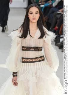 Paris Fashion Week - Chanel Modenschau 205567 Marineau Starface 2016-03-08 Paris France Fashion week ready to wear AW 2016. Defile de mode pret a porter automne hiver 2016. Chanel. Chanel , autumn-winter 2016 Paris, France _sans_perso  Copyright: xMarineaux STAR_205567_111