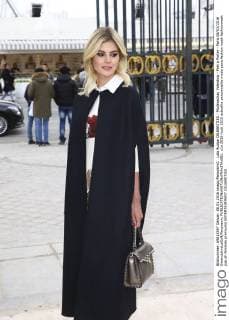 Lala Rudge CELEBRITIES : Modenschau Valentino - Pret a Porter - Paris 08 03 2016 GwendolineLeGoff Panoramic 