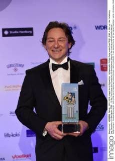 Schauspieler Philipp Moog posiert am 08.03.2016 in Köln vor der Verleihung des Deutschen Hörbuchpreis 2016 . Mit der Verleihung des Deutschen Hörbuchpreises beginnt das internationale Literaturfestival.