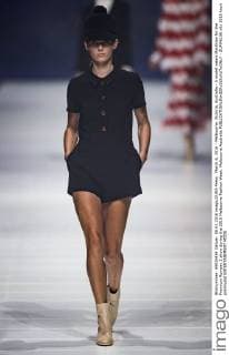 March 8, 2016 - Melbourne, Victoria, Australia - A model wears MacGraw for the Premium Runway 2 show during the 2016 Melbourne Fashion Week. Melbourne Australia - ZUMAk106