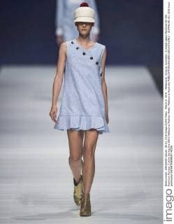 March 8, 2016 - Melbourne, Victoria, Australia - A model wears MacGraw for the Premium Runway 2 show during the 2016 Melbourne Fashion Week. Melbourne Australia - ZUMAk106