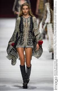 March 8, 2016 - Melbourne, Victoria, Australia - A model wears Camilla for the Premium Runway 3 show during the 2016 Melbourne Fashion Week. Melbourne Australia - ZUMAk106