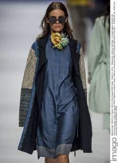 March 8, 2016 - Melbourne, Victoria, Australia - A model wears Akira for the Premium Runway 3 show during the 2016 Melbourne Fashion Week. Melbourne Australia - ZUMAk106