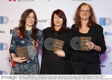 Dörte Brunotte, Ulla Illerhaus und Petra Felhoff (Bestes Kinderhörbuch, Michael Ende: Die unendliche Geschichte. Das Hörspiel ) bei der Verleihung des Deutschen Hörbuchpreises 2016 im WDR Funkhaus. Köln, 08.03.2016 Foto:xC.xHardtx xFuturexImage