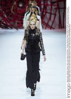 Shiatzy Chen Paris Ready to wear Fall Winter 2016, 644 Cordon Cordon Press  alfonsoxjimenezxvalero Shiatzy Chenshow , Paris Ready to wear Fall Winter 2016