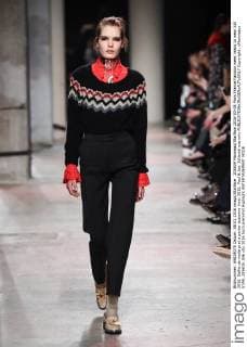 205609 Marineau Starface 2016-03-08 Paris France Fashion week ready to wear AW 2016. Defile de mode pret a porter automne hiver 2016. Paul & Joe. Editorial use only  Copyright: xMarineaux STAR_205609_006
