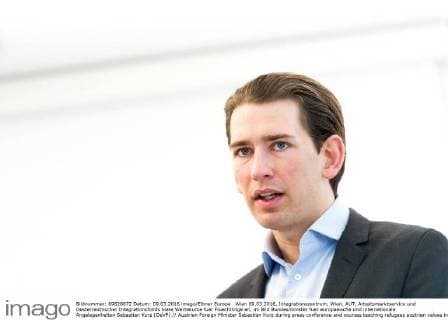 Wien 09.03.2016, Integrationszentrum, Wien, AUT, Arbeitsmarktservice und Oesterreichischer Integrationsfonds biete Wertekurse fuer Fluechtlinge an, im Bild Bundesminister fuer europaeische und internationale Angelegenheiten Sebastian Kurz (OeVP) Austrian Foreign Minister Sebastian Kurz during press conference and courses teaching refugees austrian values in Vienna, Austria on 2016 03 09,  EX_GRU