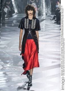 205620 Marineau Starface 2016-03-09 Paris France Fashion week ready to wear AW 2016. Defile de mode pret a porter automne hiver 2016. Vuitton. Editorial use only  Copyright: xMarineaux STAR_205620_006