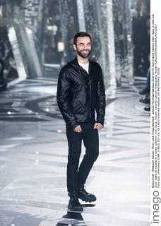 205620 Marineau Starface 2016-03-09 Paris France Fashion week ready to wear AW 2016. Defile de mode pret a porter automne hiver 2016. Vuitton. Editorial use only Ghesquière, Nicolas  Copyright: xMarineaux STAR_205620_053