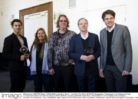 von links: Tim Oliver SCHULTZ, Schauspieler, Preistraeger in der Kategorie Kinder & Jugend Innovation, fuer den Film Club der Roten Baender, Susanna SALONEN, Regisseurin, Preistraegerin in der Kategorie Fiktion Spezial, fuer den Film Patong Girl , Tom THEUNISSEN, Buch, Regie, Olli DITTRICH, Buch, Regie, Darsteller, Schauspieler, Marcus FOAG, Produzent, Preistraeger in der Kategorie Unterhaltung Spezial Innovation, fuer den Film Schorsch Aigner - der Mann der Franz Beckenbauer war Pressekonferenz zur Bekanntgabe der Preistraeger fuer den 52. Grimme-Preis 2016 am 09.03.2016 in Essen Deutschland.