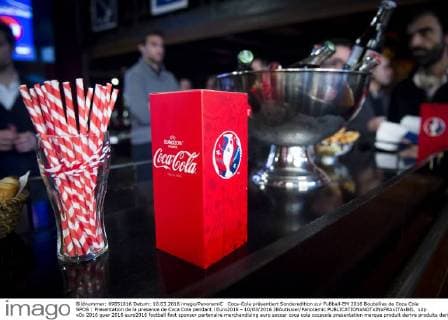 Coca-Cola präsentiert Sonderedition zur Fußball-EM 2016 Bouteilles de Coca Cola SPOS : Presentation de la presence de Coca Cola pendant l Euro2016 - 10 03 2016 JBAutissier Panoramic 