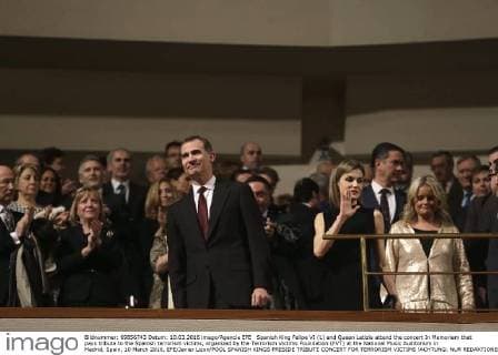 Spanish King Felipe VI (L) and Queen Letizia attend the concert In Memoriam that pays tribute to the Spanish terrorism victims, organized by the Terrorism Victims Foundation (FVT) at the National Music Auditorium in Madrid, Spain, 10 March 2016. EFE Javier Lizon POOL SPANISH KINGS PRESIDE TRIBUTE CONCERT FOR TERRORISM VICTIMS !ACHTUNG: NUR REDAKTIONELLE NUTZUNG!  GRA396 20160310-635932388764524030