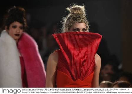 Lisboa Fashion Week Portugal, Lisbon,Mar. 11,2016 - LISBOA FASHION WEEK - A model walks the runway at David Ferreira Fall Winter 2016 17 Collection during Moda Lisboa Fashion Week, in Lisbon, Portugal.  Copyright: BrunoxdexCarvalho