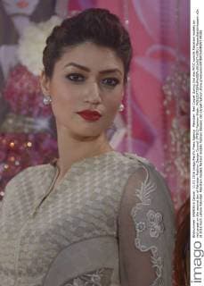 Pakistan: Red Carpet during 2nd day PFDC sunsilk Pakistani models on red carpet on the second day of Pakistan Fashion Design Council (PFDC) Fashion Week.  RanaxSajidxHussain