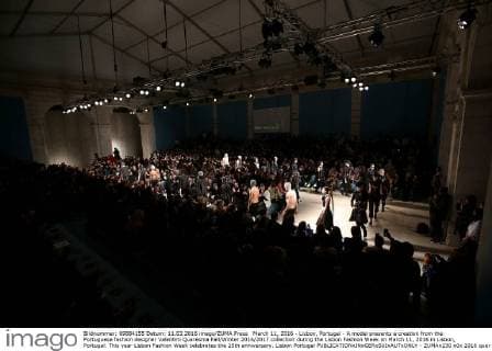 March 11, 2016 - Lisbon, Portugal - A model presents a creation from the Portuguese fashion designer Valentim Quaresma Fall Winter 2016 2017 collection during the Lisbon Fashion Week on March 11, 2016 in Lisbon, Portugal. This year Lisbon Fashion Week celebrates the 25th anniversary. Lisbon Portugal  - ZUMAn230