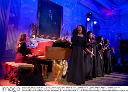 March 11, 2016 - Washington, DC, United States of America - Sara Bareilles and the Washington Performing Arts Children of Gospel choir perform during the entertainment portion of the State Dinner in honor of Canadian Prime Minister Justin Trudeau in the White House March 10, 2016 in Washington, DC. This is the first state visit by a Canadian Prime Minister in 20-years. Washington United States of America - ZUMAp138